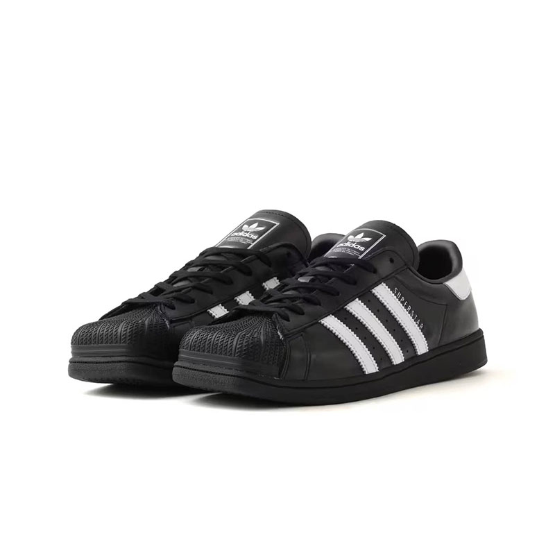 Adidas Originals KI0201 Women  - Outdoor Lighting Hong Kong recension och pris